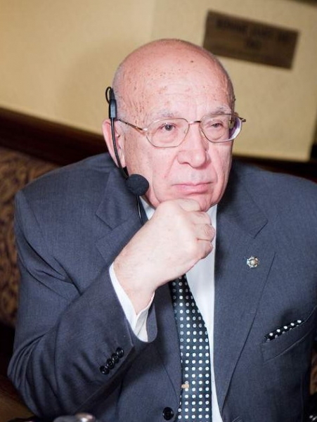 Геннадий Воронин